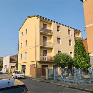 4 o più locali In Vendita a Modena