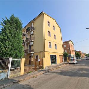 4 o più locali In Vendita a Modena